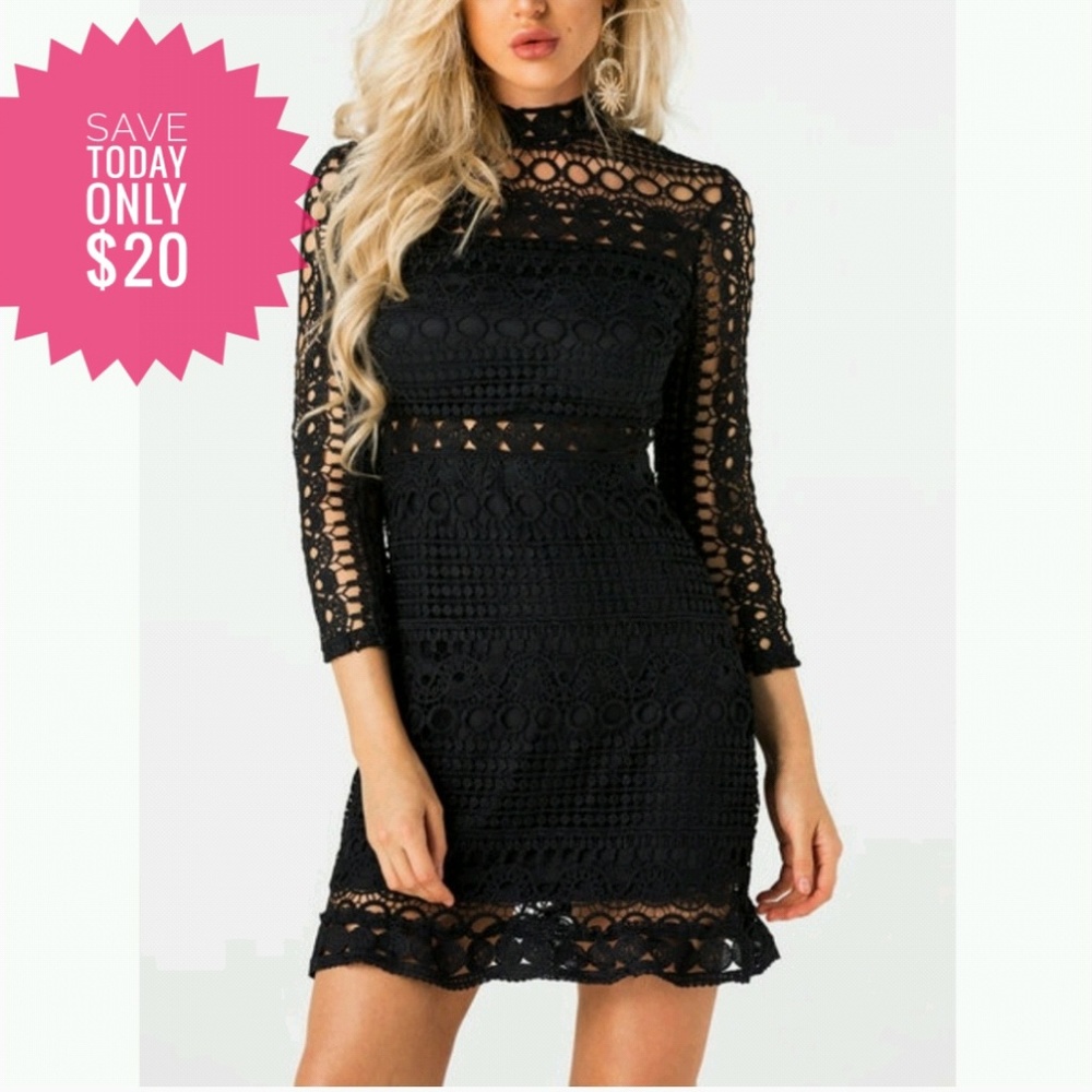 🔥NWOT Black Lace Hollow Design Dress